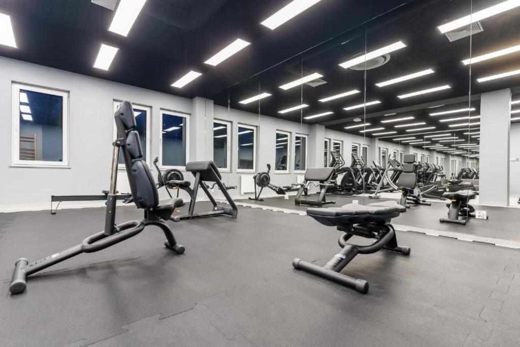 214 Kasprowicza 20b Basen, Sauny,fitness *